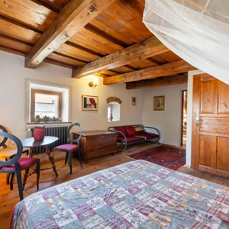 Art Gallery Dyk Chvalšiny